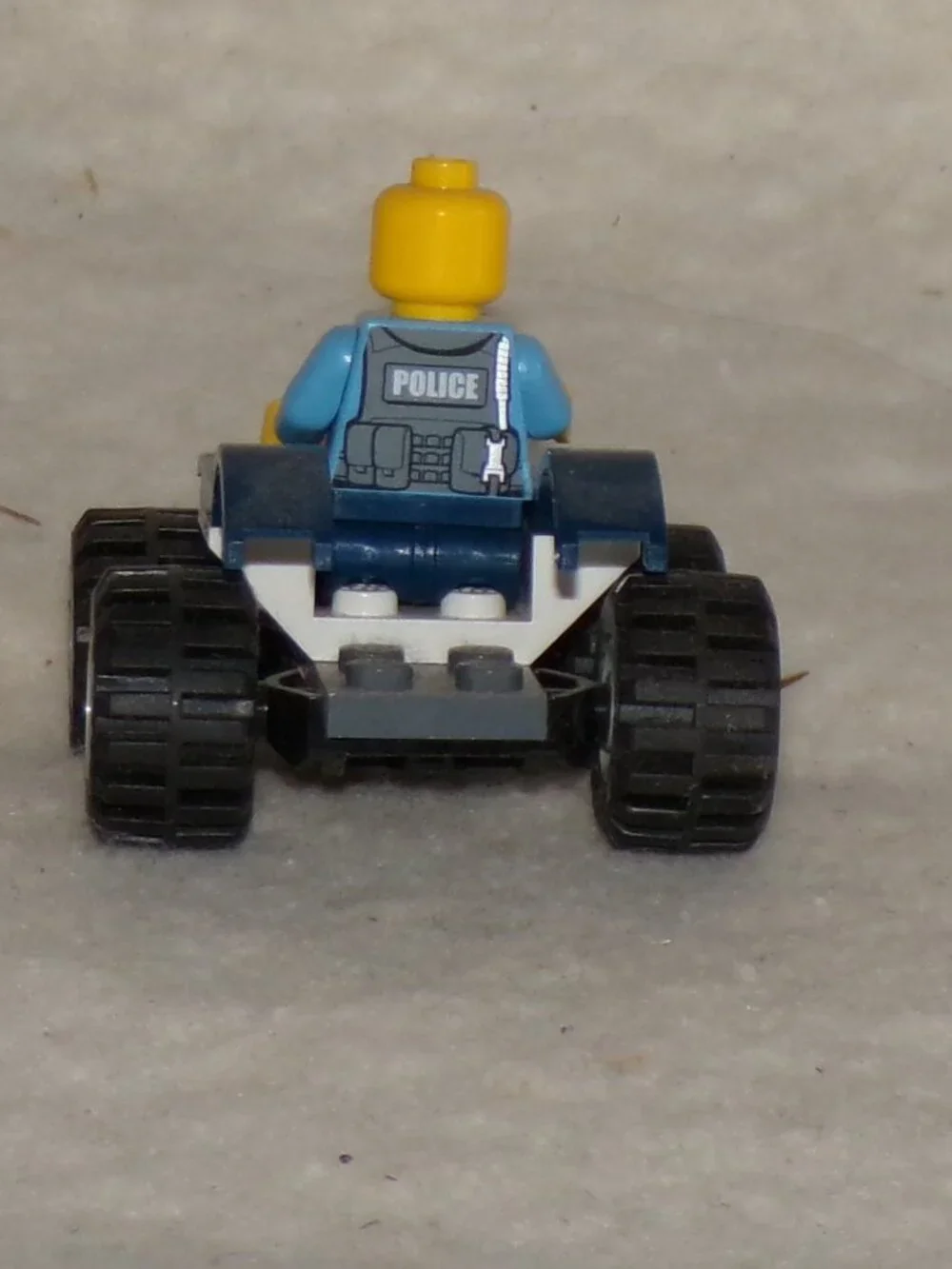 Lego city police ATV vehicle with minifig